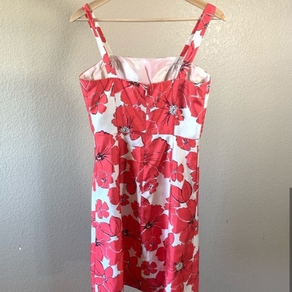 Dressbarn, Flowers in Bloom, Beautiful Dress, Zippered, Excellent Condition, 4 - Picture 4 of 9